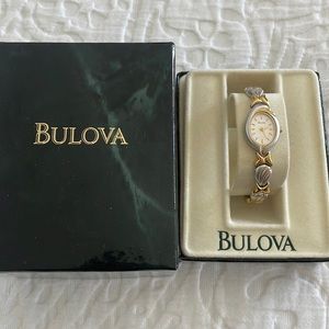Antique Women’s Bulova Bracelet 98T00 Wrist Watch